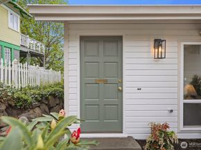411 Cedar Ave S, Renton WA 98057