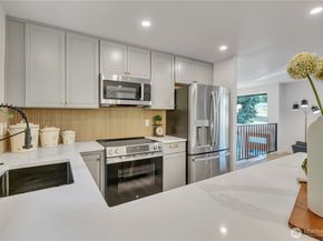 2310 Aberdeen Avenue NE, Renton WA 98056