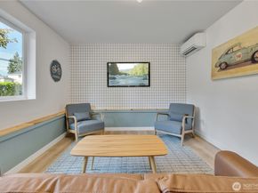 2310 Aberdeen Avenue NE, Renton WA 98056