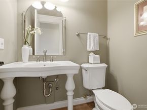 15430 SE 67th Place, Bellevue WA 98006