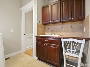 15430 SE 67th Place, Bellevue WA 98006