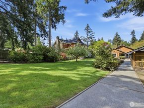 7032 132nd Avenue NE, Kirkland WA 98033