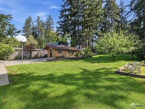 7032 132nd Avenue NE, Kirkland WA 98033