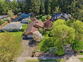 7032 132nd Avenue NE, Kirkland WA 98033