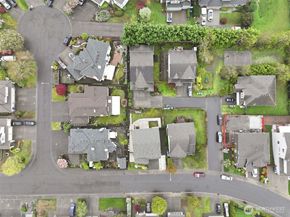 11221 SE 216th Street, Kent WA 98031