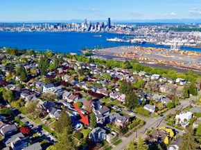 3052 38th Avenue SW, Seattle WA 98136