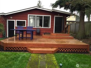 3052 38th Avenue SW, Seattle WA 98136
