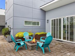 6233 Carleton Avenue S, Seattle WA 98108