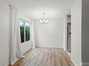 12423 NE 145th Place B145, Kirkland WA 98034