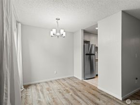 12423 NE 145th Place B145, Kirkland WA 98034