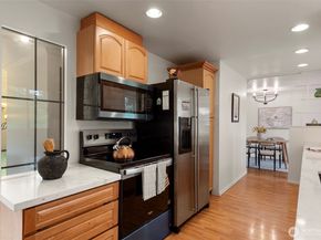 20310 5th Avenue NW, Shoreline WA 98177