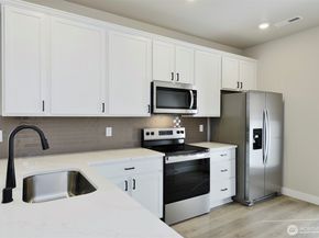 5898 Lost City Lane NW, Bremerton WA 98312