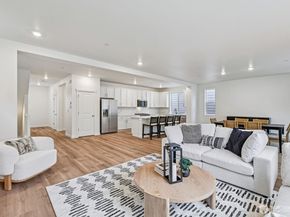 11832 17th Street SE WMB 25, Lake Stevens WA 98258