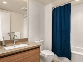 583 Battery Street 2208N, Seattle WA 98121