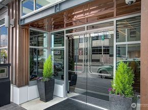 583 Battery Street 2208N, Seattle WA 98121