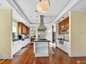 10419 NE 53RD Street, Kirkland WA 98033