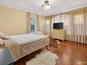 10419 NE 53RD Street, Kirkland WA 98033