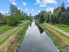 9301 156th Place NE B1901, Redmond WA 98052