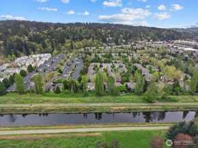 9301 156th Place NE B1901, Redmond WA 98052