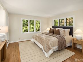 3409 Magnolia Blvd W, Seattle WA 98199