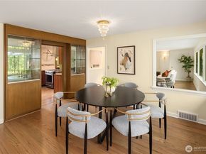 3409 Magnolia Blvd W, Seattle WA 98199
