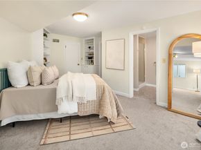 3409 Magnolia Blvd W, Seattle WA 98199