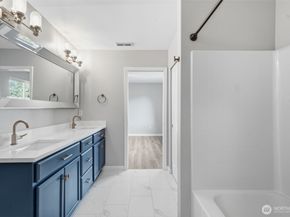 2271 SE Upchurch Way, Port Orchard WA 98366