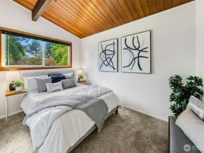 13739 36th Avenue NE, Seattle WA 98125