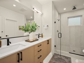 2647 A NW 63rd St, Seattle WA 98107