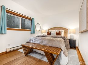1730 Taylor Avenue N 109, Seattle WA 98109