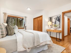 1730 Taylor Avenue N 109, Seattle WA 98109