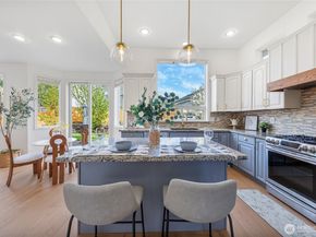 536 237th Ave SE SE, Sammamish WA 98074