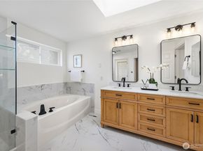 536 237th Ave SE SE, Sammamish WA 98074