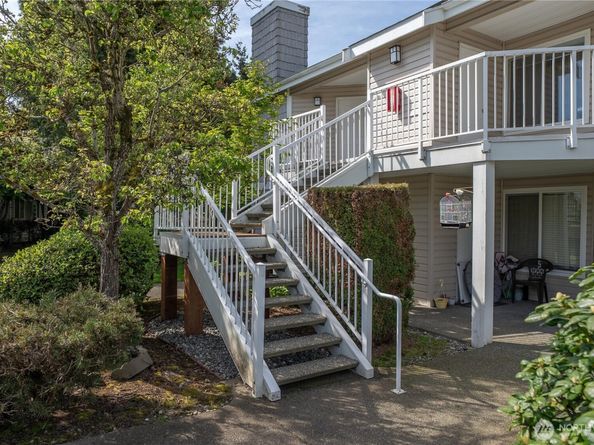 11130 SE 208th Street E201, Kent WA 98031