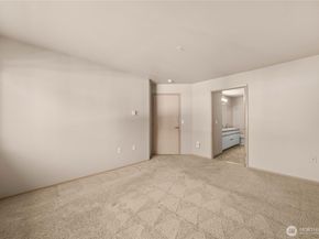 11130 SE 208th Street E201, Kent WA 98031