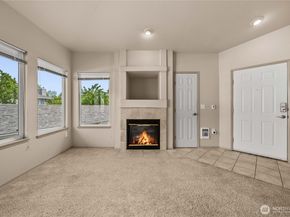 11130 SE 208th Street E201, Kent WA 98031