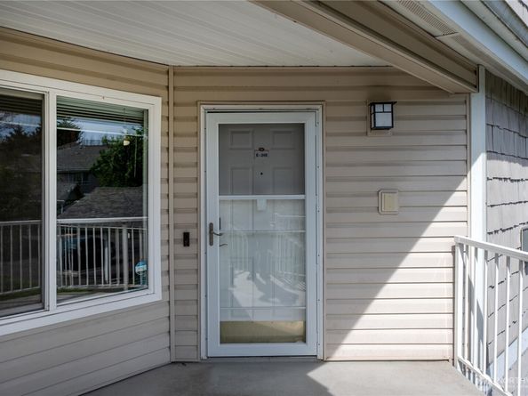 11130 SE 208th Street E201, Kent WA 98031