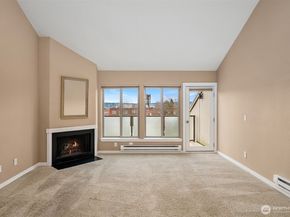 5829 NE 75th Street A444, Seattle WA 98115