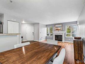 3908 243rd Place SE Q201, Bothell WA 98021