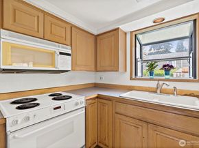 8403 S 120th St, Seattle WA 98178