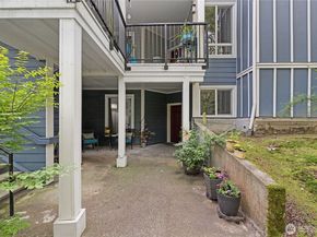 3918 243rd Place SE F204, Bothell WA 98021