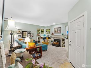 3918 243rd Place SE F204, Bothell WA 98021