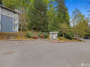 3918 243rd Place SE F204, Bothell WA 98021