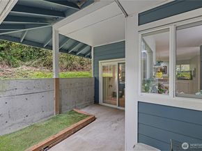 3918 243rd Place SE F204, Bothell WA 98021