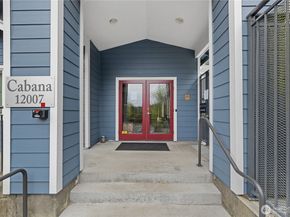 3918 243rd Place SE F204, Bothell WA 98021