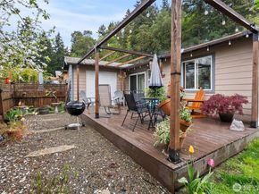 3311 New Hope Circle, Bremerton WA 98312