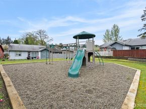 3311 New Hope Circle, Bremerton WA 98312