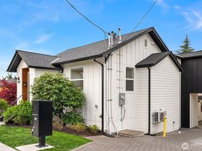 8913 8th Avenue NE, Seattle WA 98115