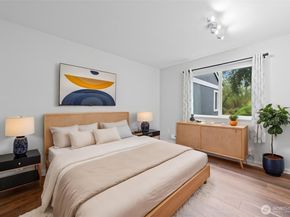 2321 SE 8th Drive, Renton WA 98055