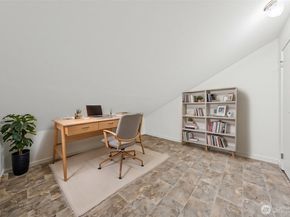 2321 SE 8th Drive, Renton WA 98055